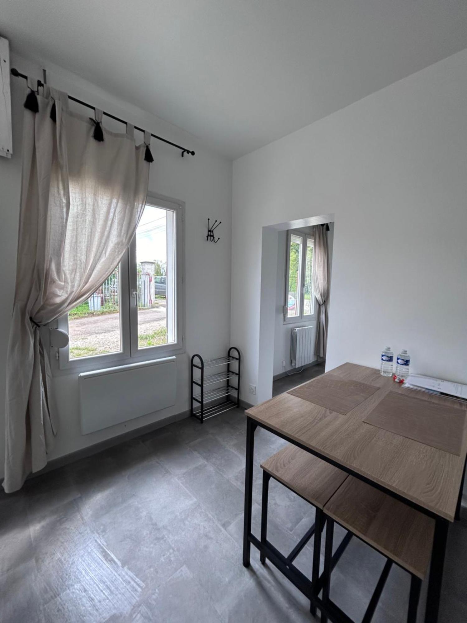 La Petite Maison Brienon-sur-Armançon Eksteriør billede